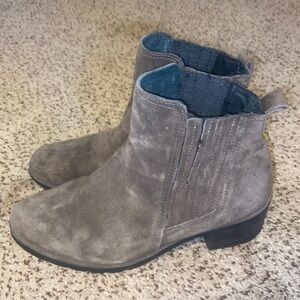 Reef Women's Voyage Carbon Boots Size 7.5